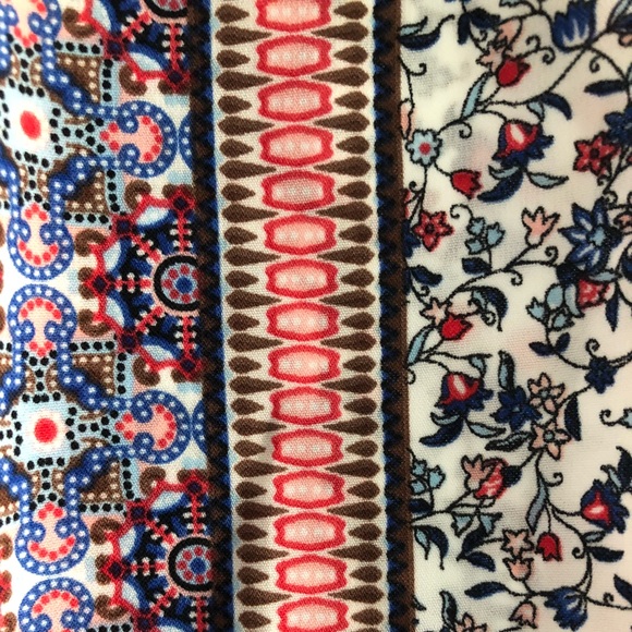 Pattern stretch waist pants with pockets - Picture 7 of 7